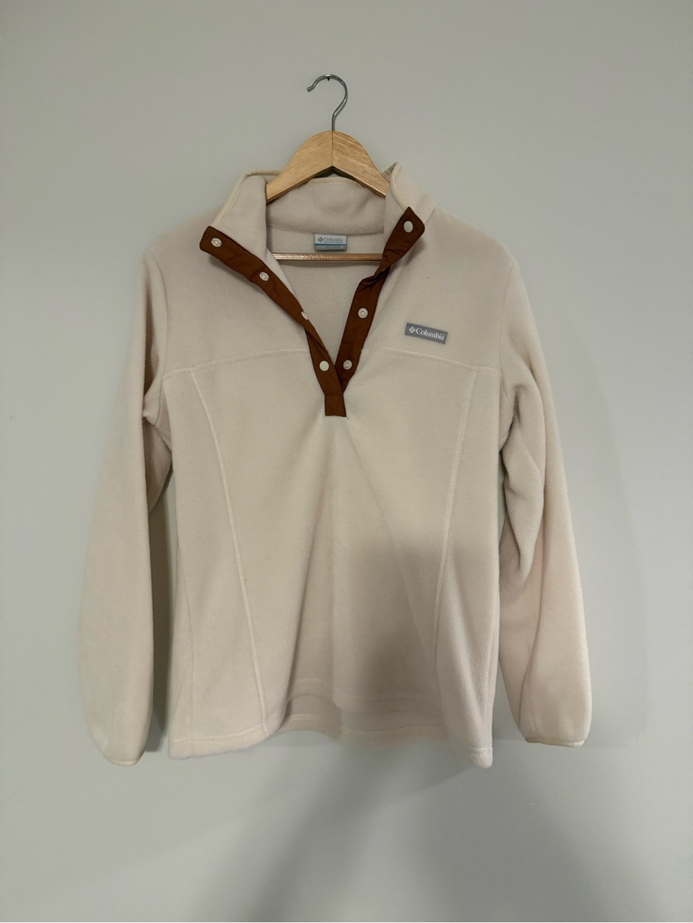 Columbia Cream Fleece Pullover with Brown Snap Placket